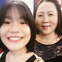 C.Hương Trần